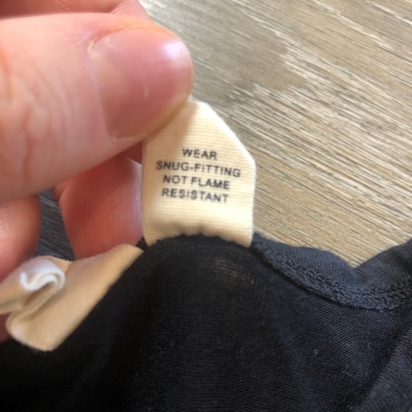 Kyte Baby Sleeveless Black Romper Size 12-18 Months Bamboo With Snap Closure - Picture 4 of 9